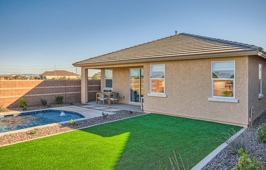 Brisbee model Covered Patio and rear yard by Lennar Homes in Alamar community in Avondale, AZ